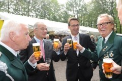 a_Fischer_Bierrunde-2_GAL