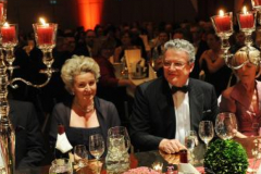 387783S-0f93bd9f7afc8c49f1336441773f9ec9